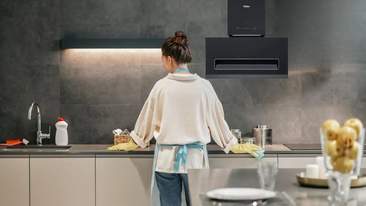 Kitchen Chimney Cleaning Guide: Stove Included